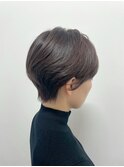 30歳からのスタイリッシュショート◎襟足タイト、トップふんわり