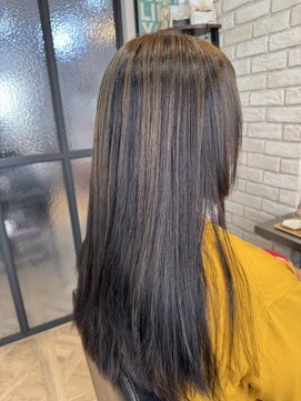 ルームス(ROOMS) オフィスOK◎ツヤ感重視の大人上品ハイライト