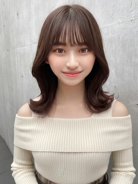 アフロート ディル(AFLOAT D'L) 小顔前髪顔まわりカット外ハネミディアムくびれレイヤー