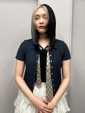 ヴァーディ オモテサンドウ(Vardy omotesando) point bleach/ポイントブリーチ デザインカラー 表参道