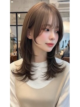 レス(Les.) ミディアムレイヤーバタフライカットハッシュカットダークグレー