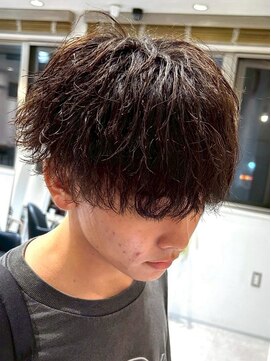 アイトーキョープラスシー 横浜(AI TOKYO+Sea) ラウンドマッシュ波巻きシャドウパーマ/波巻きスパイラルパーマ