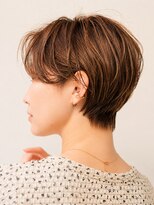 サーカス バイ ビュートリアム 青山(CIRCUS by BEAUTRIUM)&nbsp;大人ショートくびれショート白髪ぼかしハイライト青山表参道