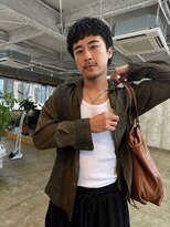 イシ(isi) ダウンバング/前髪おろしパーマ/大人パーマ/メンズ/門真