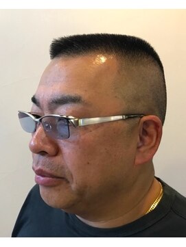 バーバー アカダマ 角刈り　 祭りヘアーーー！　スタイリスト佐々木祐和