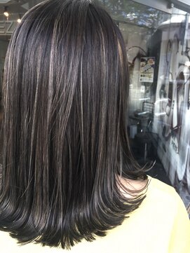 サロン ド ジーズ ピース(Salon de JEEZ PIECE) ☆セミスタイリッシュ☆