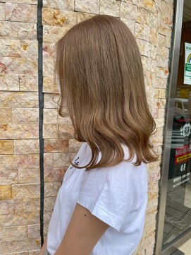 ルーブ トウキョウ(Loob. TOKYO) ミルクティーブラウン【池袋.髪質改善.インナーカラーピンク】