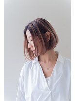 デビュー ヘアーメイク&nbsp;前下がりボブ　ハイライトカラー