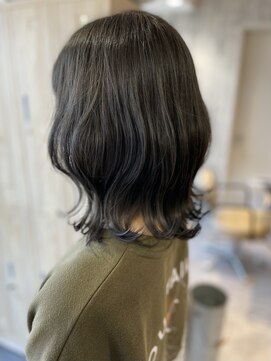 エヌアンドエー せんげん台店(N&A) ☆オリーブベージュ×外ハネスタイル☆【せんげん台】