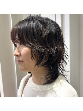 アピッシュ(apish 並木通り) 伸ばしかけウルフパーマ♪