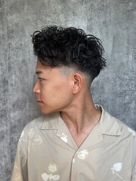 スティーロ 渋谷(Steelo) steelo バーマスタイル×アップバング