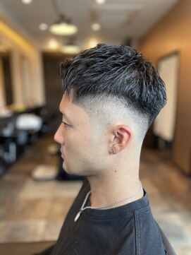 スマイルヘア 浦和店(Smile hair) フェードカット/アップバング/束感/<理容室>[浦和/メンズ]