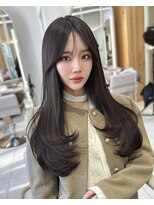 アフロートリノ(AFLOAT Leino) 顔まわりレイヤー 前髪カットおくれ毛サイドバング韓国ヘア