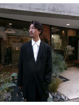 オムズ(OM's) メンズカットセンターパートメンズパーマ