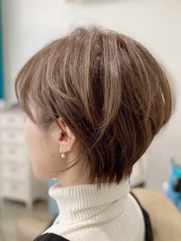 スリーク ヘアー(Sleek hair)の写真/イルミナ&アディクシー取扱い◎透明感はイルミナ/アッシュはアディクシーで決まり!Mixしたカラーも可愛い♪