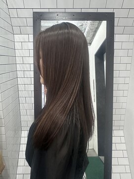 レガーレ(Legare) 艶髪サラサラストレートスタイル