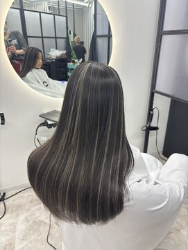 シーバイスリー 綱島(C×3) ブロンドベージュ × ハイライト