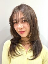 ヘレナトウキョウ(Helena Tokyo)&nbsp;ロングハイレイヤー　グレージュ　ワンカール　美髪