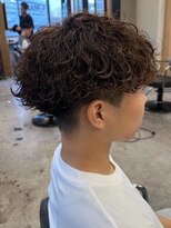 エルマーク 松山(L-MARK) スペインカール/スパイラルパーマ/フリンジ/フェード/メンズ