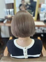 アート(art)&nbsp;wカラーで透明感のあるミルクティーベージュに