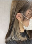 小顔レイヤーカット×インナーカラー透明感ベージュ