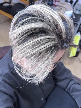 ブレイズヘアー(BLAZEhair) 【気になる白髪から脱却】ホワイトバレイヤージュ×ブリーチ３回