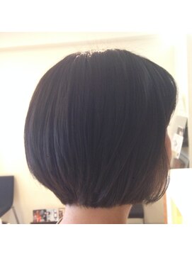 カズ 中津店(KAZU) 「30代40代大人女性にオススメ」お手入れ簡単ショートボブ