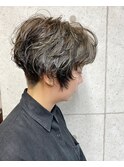 [a sekand]ハイライトカラー×刈り上げマッシュショートヘア