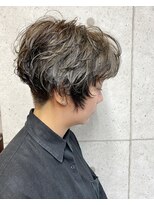 ア セカンド 清藤美容室第弐號(a sekand)&nbsp;[a sekand]ハイライトカラー×刈り上げマッシュショートヘア
