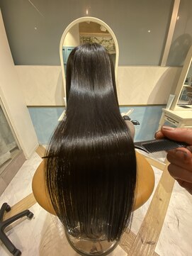 ロンド ストラーダ 心斎橋(Lond strada) シルキーベージュ×グレージュカラー【髪質改善/縮毛矯正】