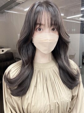 フォンズ(FONS) 小顔見せ韓国ヘア くびれヘア ツヤカラー 顔まわりカット 艶