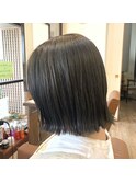 ぱつっとボブ
