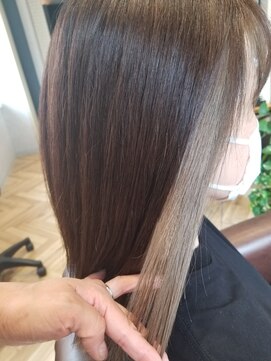 グロウプロデュースバイフェイス(GLOW produce by face) 【GLOW  produs by face】