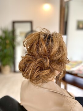 ワンピース ONE PIECE シンプルウェーブシニヨン