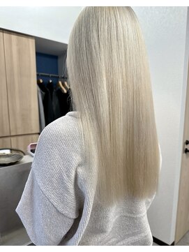 リノショアーズ 元町店(RINOSHORES) 10代20代★大人かわいいトリプルカラーブロンド