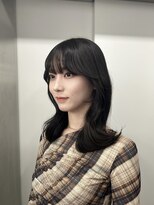 エヌアイ オモテサンドウ(ni omotesando) ミディアムレイヤーカット♪ くびれヘア チョコブラウン