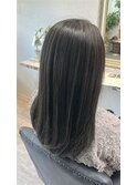 上品になじむ大人透明感