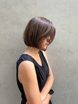 ジーナ 京都駅前(Zina)&nbsp;透明感たっぷりオリーブベージュ ×ボブスタイル