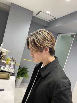 アレス バイ シカ 神戸三宮元町店(ALLES by Cica) フェザーショートフェザーパーマニュアンスパーマショートヘア