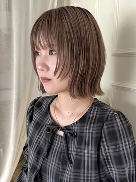 ボブ　ハイトーン　ベージュ