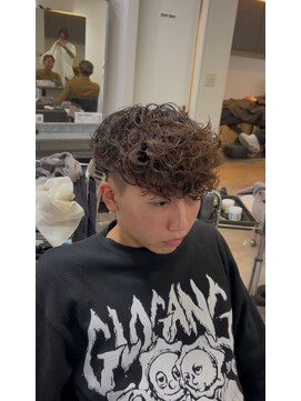 イーラ アメ村店(era) スペインカールパーマ/メンズ/刈り上げ/眉毛/ツイスト