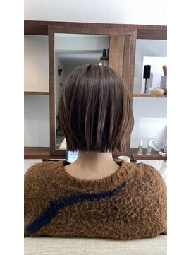 ルーシー 伊勢店(Lucy) 切りっぱなしボブ