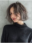 【透明感】アンニュイほつれパーマ×ハイトーンアッシュグレー