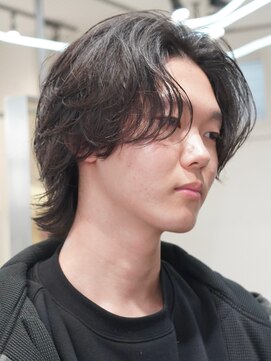フィフス 渋谷(fifth) 毛流れ引き立つニュアンスパーマのメンズミディアム