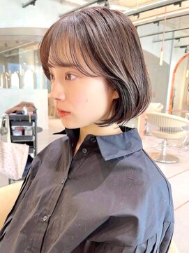 ロンド 銀座(Lond) ☆春日☆縮毛矯正ミルクブラウンダウンバングダークパープル79