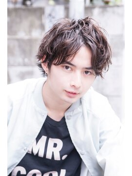 エイミー(Aimee) Aimee ルードバングミディアムヘアじ