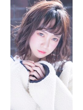 エイミー(Aimee) Aimee 小顔ゆるふわショートボブ×アッシュブラウン