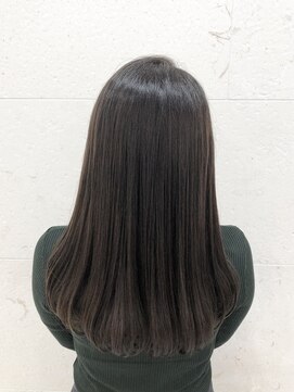 シャンティ 札幌駅前店(Shanti) ダークアッシュ【熊谷 美咲】