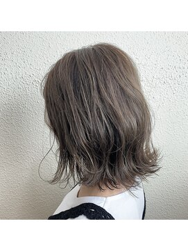 フリティ 大阪西梅田店(friity) イルミナグレー☆3 【フリティ　梅田/大阪/西梅田/北新地】