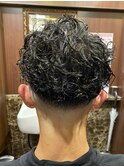 スパイラルスキンフェード【外苑前/青山/表参道/理容室】